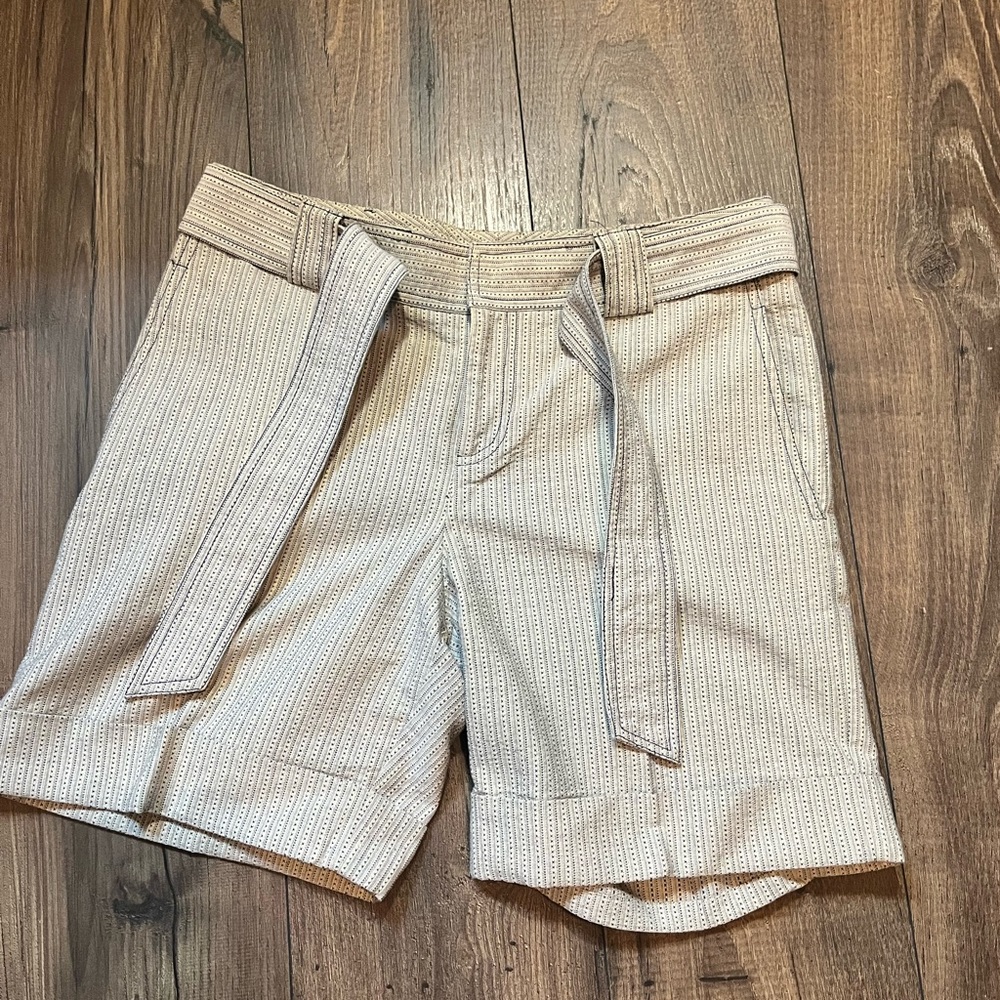 VINTAGE NANETTE LEPORE SHORTS